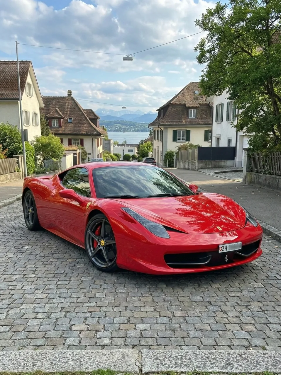 Ferrari 458 Italia. Das Signature Erlebnis in der Schweiz