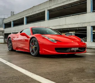 Ferrari 458 Italia vordere Dreiviertelansicht